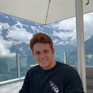 Meet your Posher, Eugene